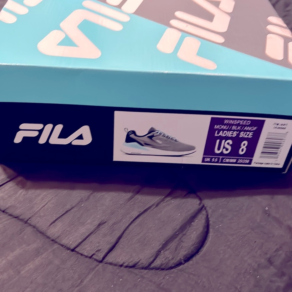Fila tennis shoes